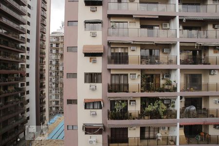 Vista da Sala de apartamento à venda com 1 quarto, 58m² em Vila Isabel, Rio de Janeiro