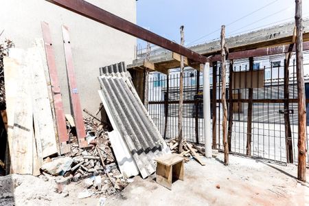 Casa à venda com 109m², 1 quarto e 2 vagas Casa à venda com 109m², 1 quarto e 2 vagasGaragem