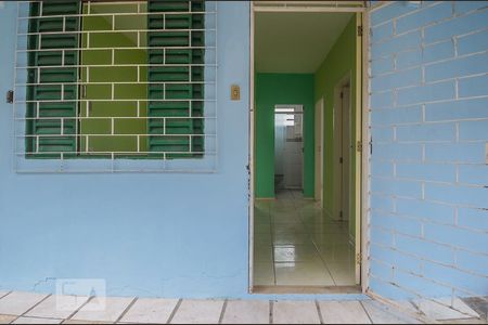 Entrada de apartamento para alugar com 2 quartos, 60m² em Vila Nova, Porto Alegre