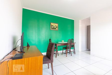Sala 2 de casa para alugar com 4 quartos, 260m² em Vila Osasco, Osasco