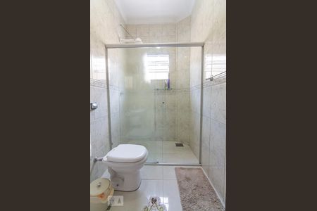 Casa à venda com 260m², 4 quartos e 2 vagasBanheiro