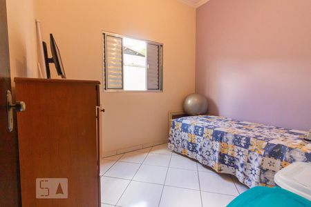 Casa à venda com 260m², 4 quartos e 2 vagasQuarto 1