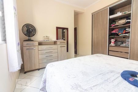 Casa à venda com 260m², 4 quartos e 2 vagasQuarto 2