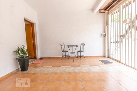 Casa à venda com 90m², 2 quartos e 1 vagaGaragem