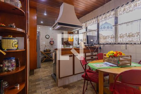 Apartamento à venda com 167m², 3 quartos e 3 vagas Apartamento à venda com 167m², 3 quartos e 3 vagasCozinha