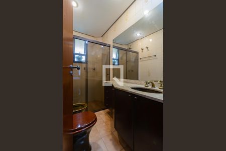 Apartamento à venda com 167m², 3 quartos e 3 vagas Apartamento à venda com 167m², 3 quartos e 3 vagasBanheiro da Suíte 3