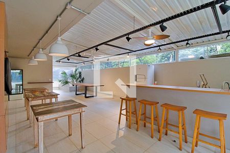 Apartamento à venda com 167m², 3 quartos e 3 vagas Apartamento à venda com 167m², 3 quartos e 3 vagasEspaço Gourmet