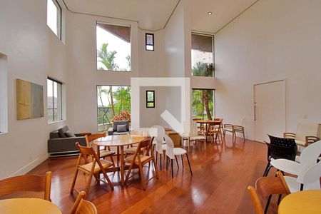 Apartamento à venda com 167m², 3 quartos e 3 vagas Apartamento à venda com 167m², 3 quartos e 3 vagasÁrea comum - Salão de festas