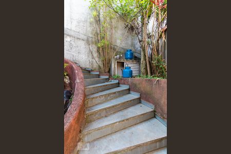 Casa à venda com 500m², 5 quartos e 3 vagasEscada