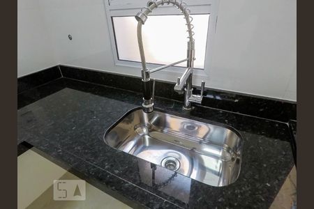 Casa à venda com 200m², 4 quartos e 2 vagasCozinha