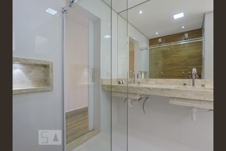 Casa à venda com 200m², 4 quartos e 2 vagasSuite 2