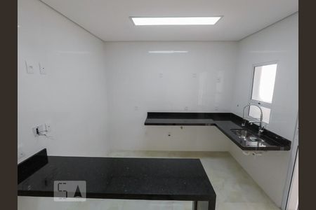 Casa à venda com 200m², 4 quartos e 2 vagasCozinha