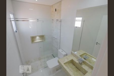 Casa à venda com 200m², 4 quartos e 2 vagasSuite 4