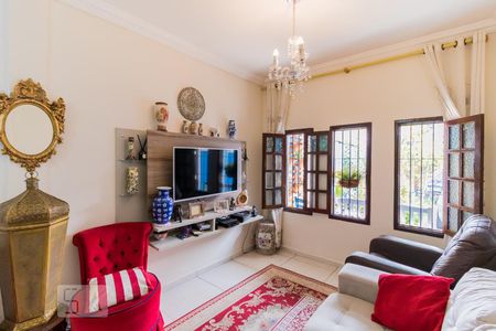 Sala de casa à venda com 3 quartos, 120m² em Itaquera, São Paulo