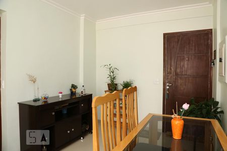 Apartamento à venda com 60m², 2 quartos e 1 vagaSala