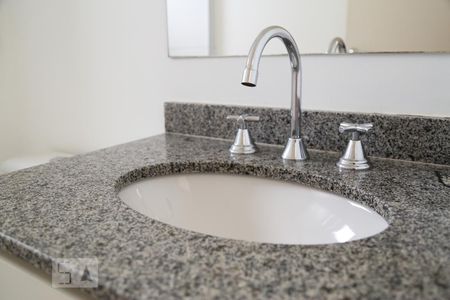 Apartamento à venda com 62m², 2 quartos e 1 vagaBanheiro 1