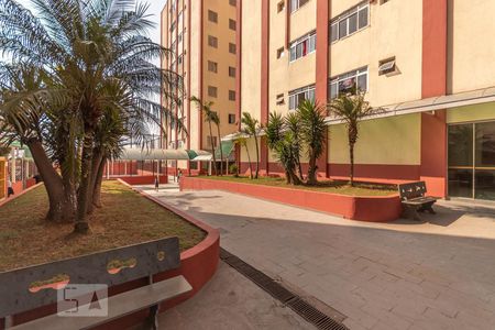 Apartamento à venda com 57m², 2 quartos e 1 vaga Apartamento à venda com 57m², 2 quartos e 1 vagaÁrea comum