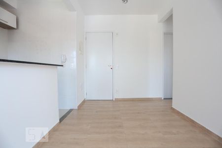 Sala de apartamento para alugar com 2 quartos, 44m² em Presidente Altino, Osasco