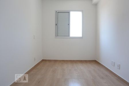Quarto 1 de apartamento para alugar com 2 quartos, 44m² em Presidente Altino, Osasco