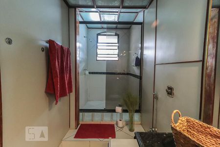 Casa de condomínio à venda com 800m², 5 quartos e 4 vagasBanheiro Social