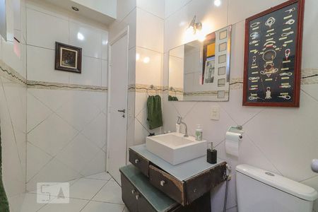 Casa de condomínio à venda com 800m², 5 quartos e 4 vagasBanheiro da Suíte 2