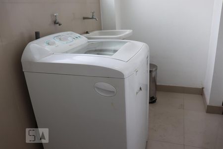 Apartamento à venda com 60m², 2 quartos e 1 vagaÁrea de Serviço