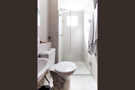 Apartamento à venda com 56m², 2 quartos e 1 vaga Apartamento à venda com 56m², 2 quartos e 1 vagaBanheiro