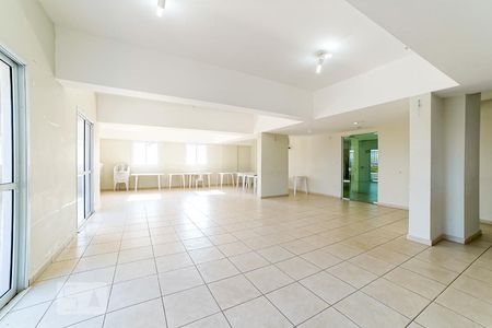 Apartamento à venda com 56m², 2 quartos e 1 vaga Apartamento à venda com 56m², 2 quartos e 1 vagaÁrea Comum - Salão de Festas