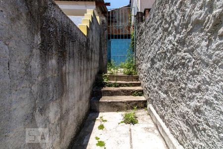 Casa à venda com 300m², 2 quartos e sem vaga