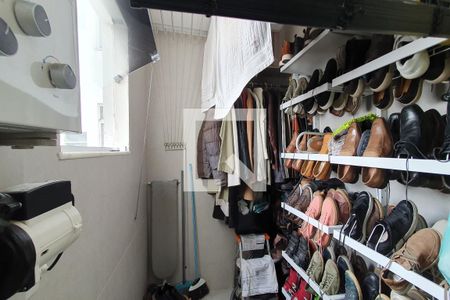 Apartamento à venda com 64m², 2 quartos e 1 vaga Apartamento à venda com 64m², 2 quartos e 1 vagaÁrea de Serviço (closet)