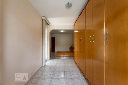 Casa à venda com 200m², 3 quartos e 2 vagasQuarto 3 - Suíte