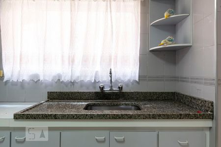 Casa à venda com 200m², 3 quartos e 2 vagasCozinha