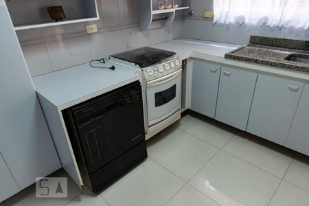 Casa à venda com 200m², 3 quartos e 2 vagasCozinha