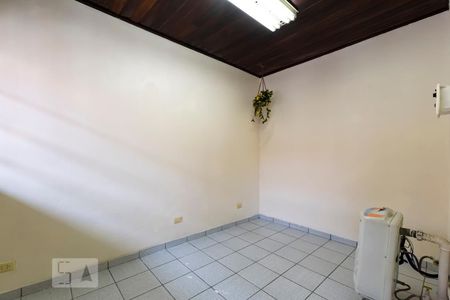 Casa à venda com 200m², 3 quartos e 2 vagasQuarto 2 - Varanda - Quarto de serviço