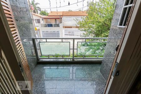 Casa à venda com 200m², 3 quartos e 2 vagasQuarto 3 - Suíte/ Varanda
