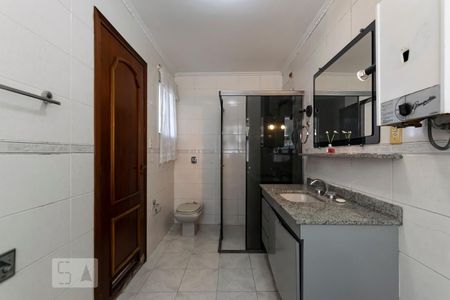 Casa à venda com 200m², 3 quartos e 2 vagasQuarto 3 - Suíte/ Banheiro