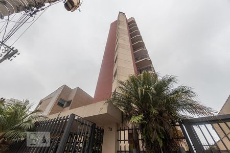 Apartamento à venda com 108m², 3 quartos e 2 vagas Apartamento à venda com 108m², 3 quartos e 2 vagasFachada