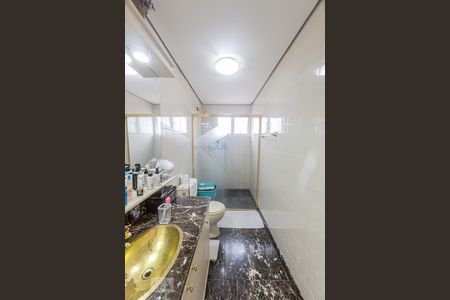 Apartamento à venda com 108m², 3 quartos e 2 vagas Apartamento à venda com 108m², 3 quartos e 2 vagasBanheiro Social