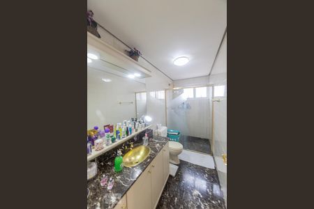 Apartamento à venda com 108m², 3 quartos e 2 vagas Apartamento à venda com 108m², 3 quartos e 2 vagasBanheiro Social