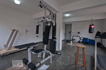 Apartamento à venda com 40m², 2 quartos e 1 vaga Apartamento à venda com 40m², 2 quartos e 1 vagaÁrea comum - Academia