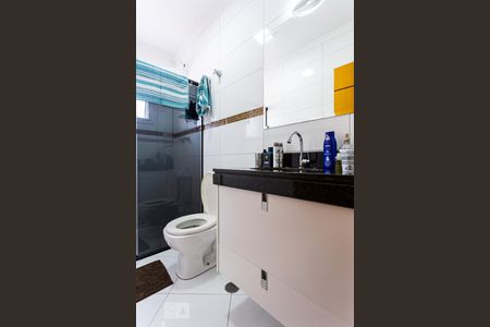 Casa à venda com 320m², 4 quartos e 4 vagasBanheiro da Suite 4