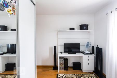 Casa à venda com 320m², 4 quartos e 4 vagasSuite 4