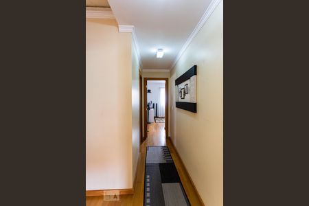 Casa à venda com 320m², 4 quartos e 4 vagasCorredor