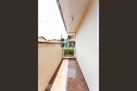 Casa à venda com 320m², 4 quartos e 4 vagasVaranda