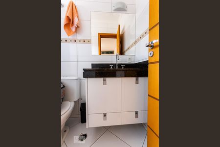 Casa à venda com 320m², 4 quartos e 4 vagasBanheiro da Suite 2