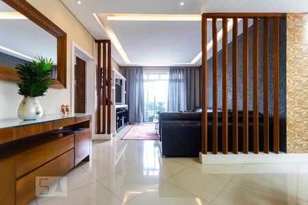 Casa à venda com 320m², 4 quartos e 4 vagasSala de Jantar