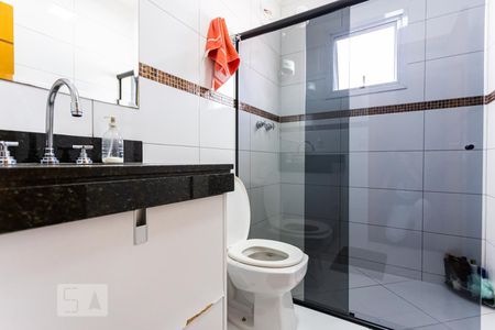 Casa à venda com 320m², 4 quartos e 4 vagasBanheiro da Suite 3