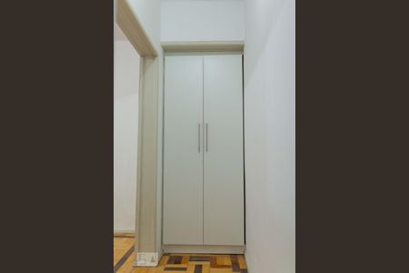 Quarto - Armários de apartamento para alugar com 1 quarto, 55m² em Centro Histórico, Porto Alegre