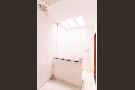 Casa à venda com 200m², 6 quartos e 3 vagas Casa à venda com 200m², 6 quartos e 3 vagasSala Edícula