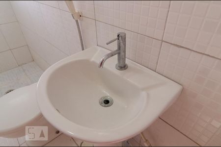 Casa à venda com 200m², 6 quartos e 3 vagas Casa à venda com 200m², 6 quartos e 3 vagasBanheiro Suíte 5 Edícula